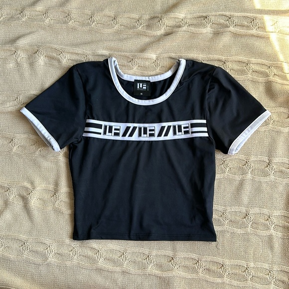 LF crop top - Picture 3 of 7